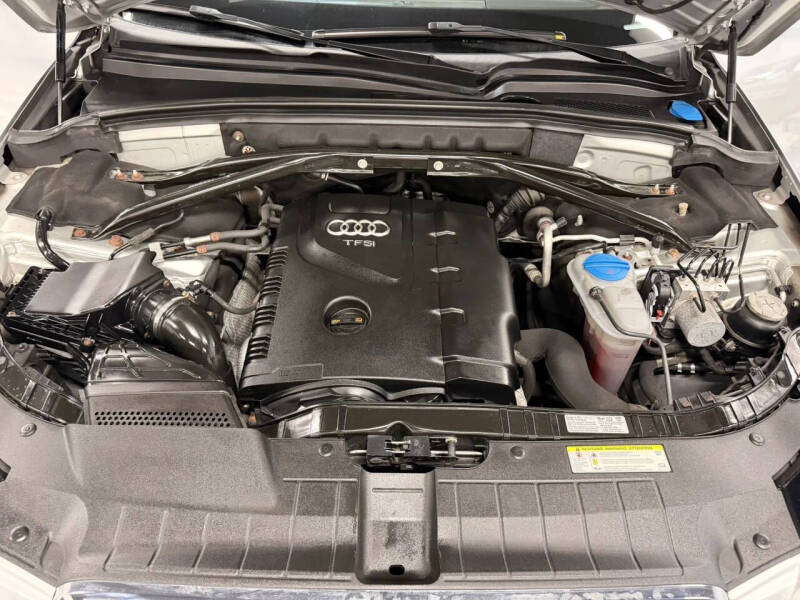 2012 Audi Q5 2.0T quattro Premium