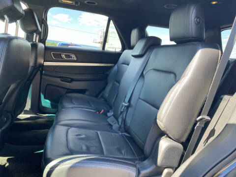 2017 Ford Explorer XLT