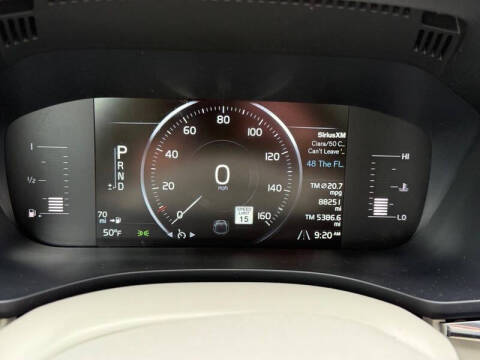 2019 Volvo XC60 T6 Momentum