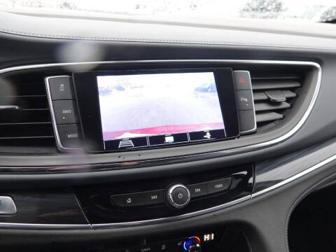 2020 Buick Enclave Essence