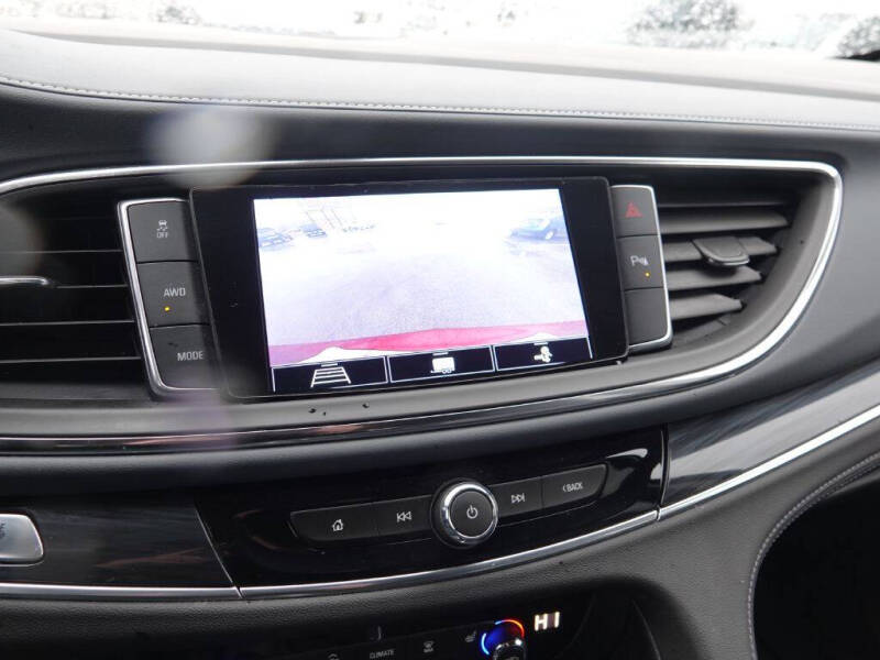 2020 Buick Enclave Essence