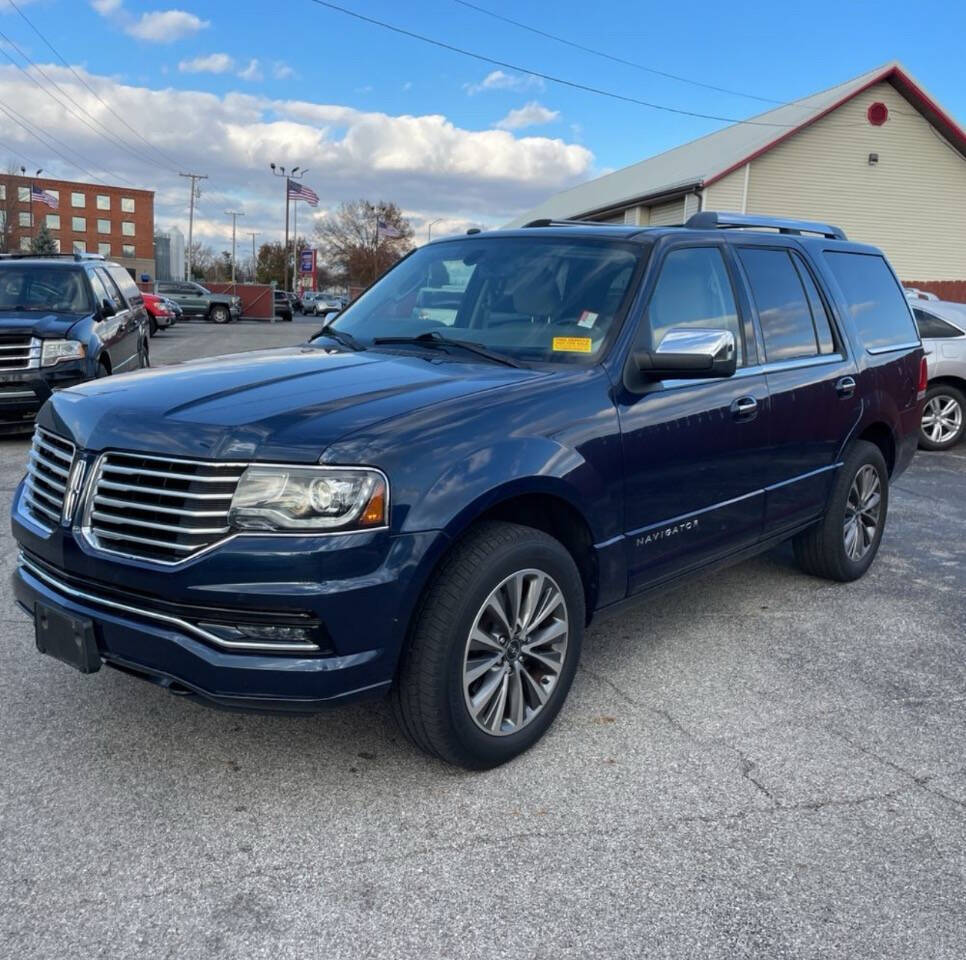 2017 Lincoln Navigator for sale at CROWN AUTOPLEX LLC in Saint Charles, MO