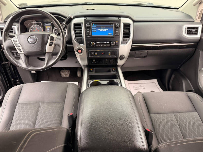 2017 Nissan Titan XD SV