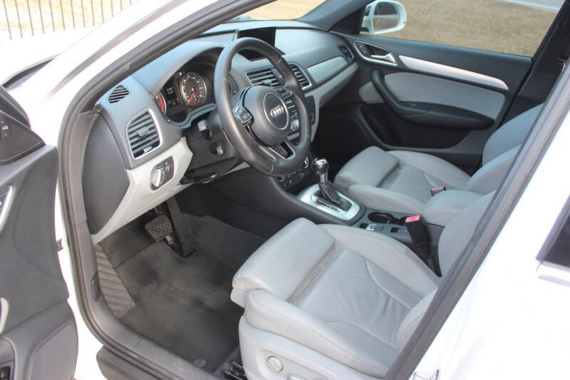 2016 Audi Q3 2.0T Premium Plus