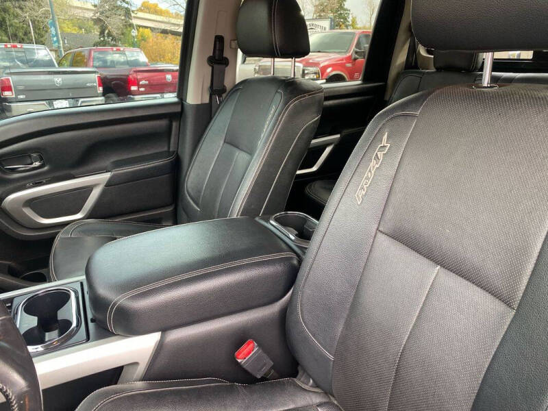 2019 Nissan Titan PRO-4X