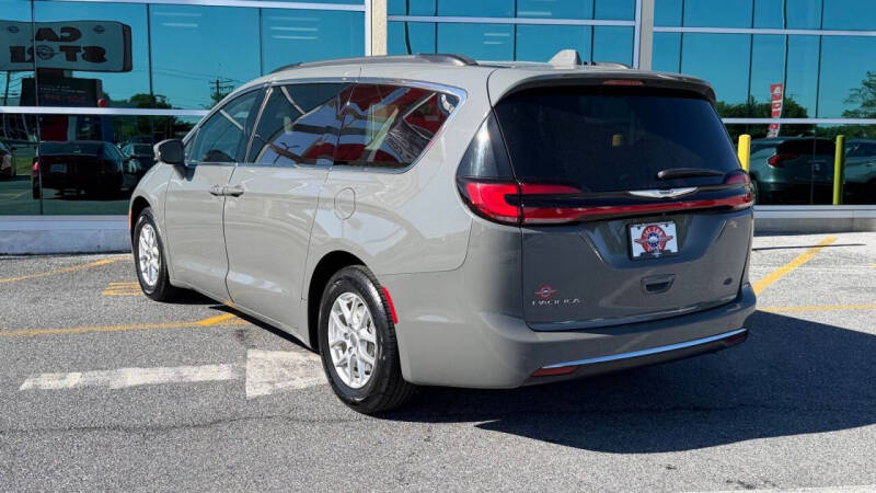 2022 Chrysler Pacifica Touring L