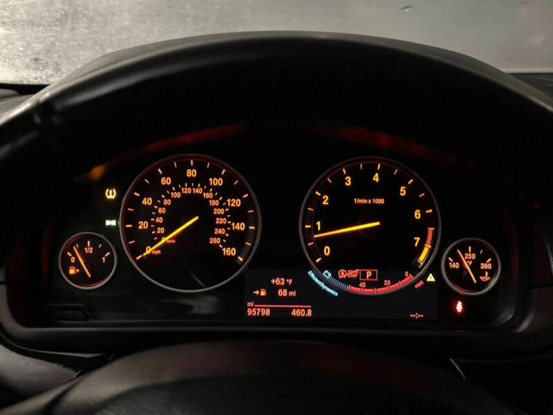 2015 BMW 5 Series 528i