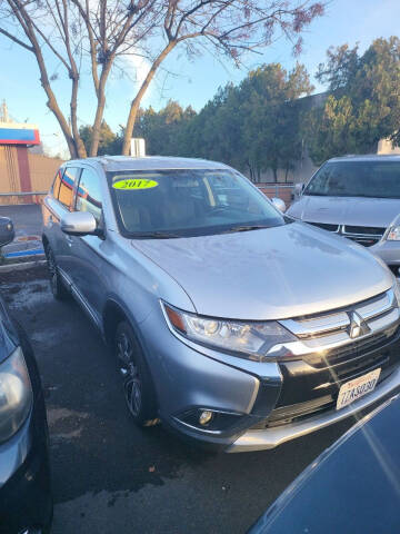 2017 Mitsubishi Outlander SE