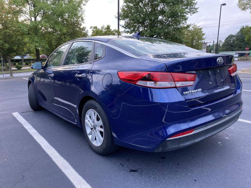 2017 Kia Optima LX