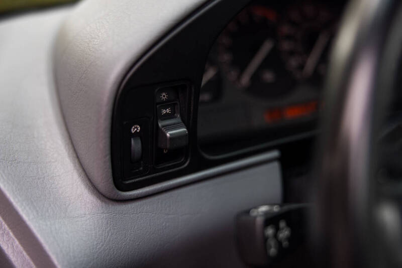 1993 BMW 8 Series 850Ci