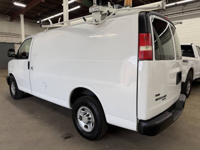 2011 Chevrolet Express 2500