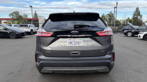 2022 Ford Edge SEL
