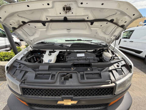 2018 Chevrolet Express 2500