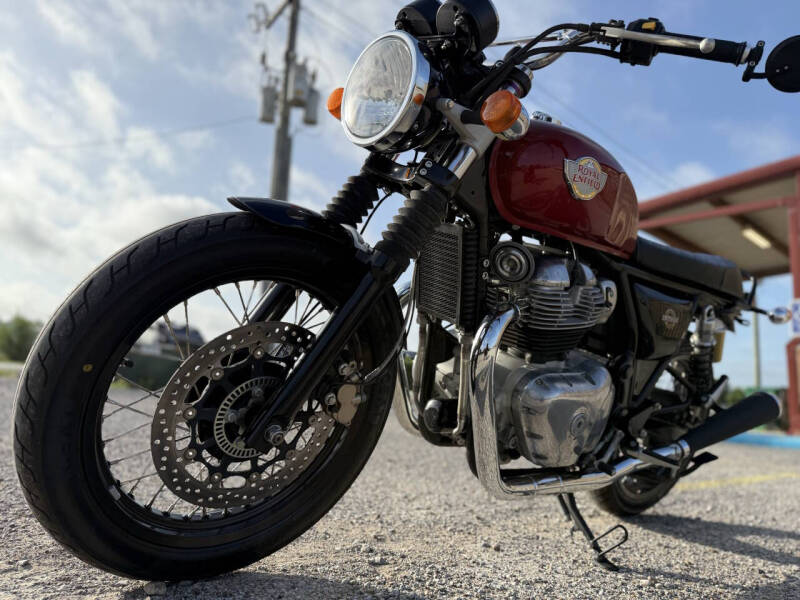 2022 Royal Enfield Int 650 Standard