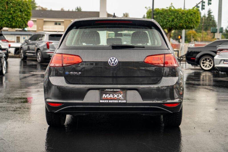 2016 Volkswagen e-Golf SEL Premium