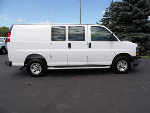 2025 Chevrolet Express 2500