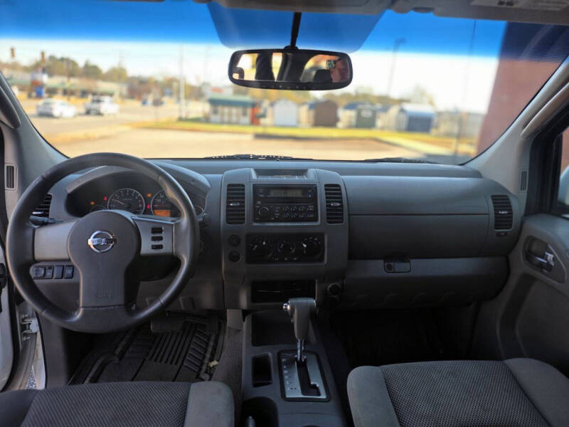 2006 Nissan Frontier SE