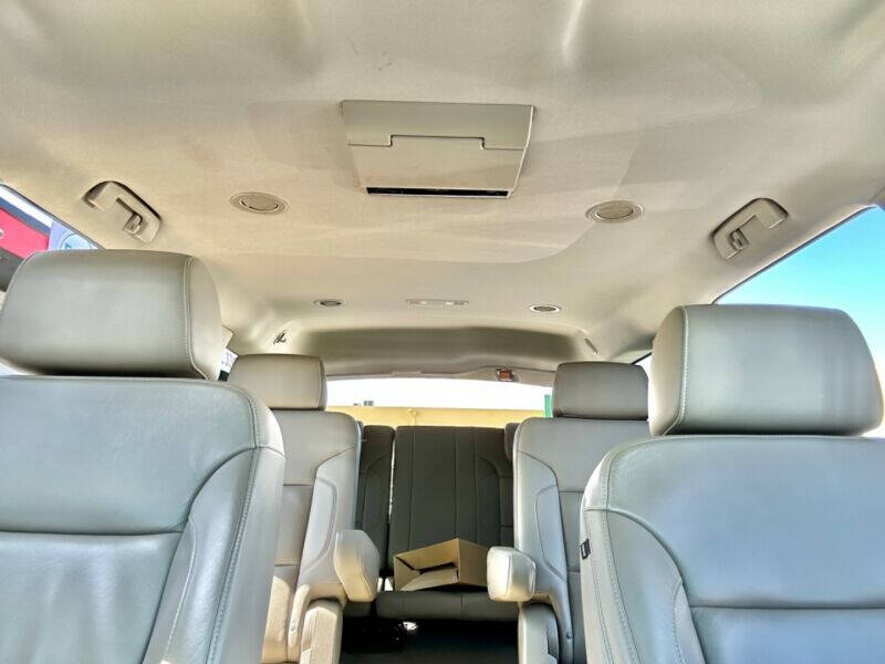 2017 Chevrolet Tahoe  - $23,995