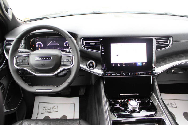 2022 Jeep Wagoneer Series II