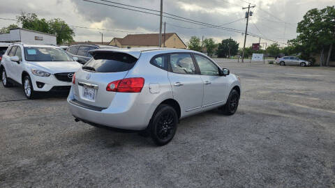 2011 Nissan Rogue S Krom
