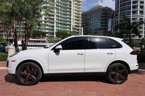 2018 Porsche Cayenne Platinum Edition