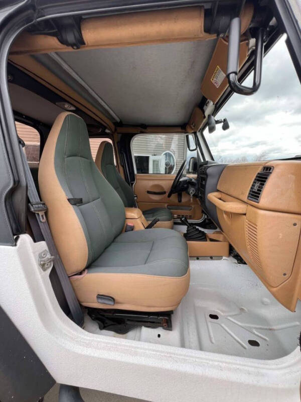 2002 Jeep Wrangler Sahara