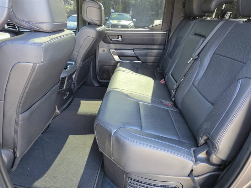 2023 Toyota Tundra Platinum HV