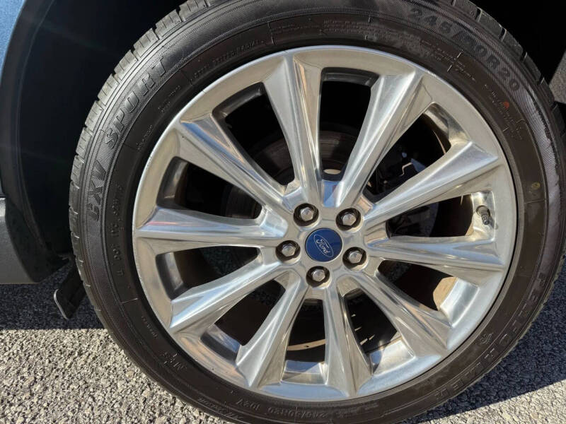 2018 Ford Edge Titanium