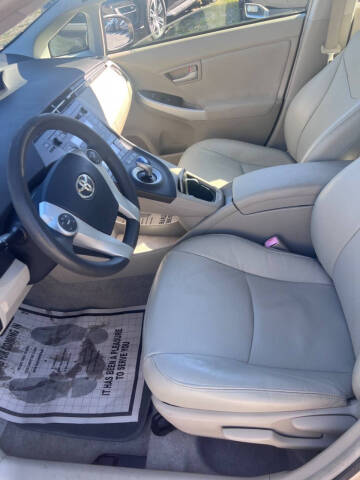 2011 Toyota Prius Two