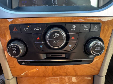 2014 Chrysler 300 C