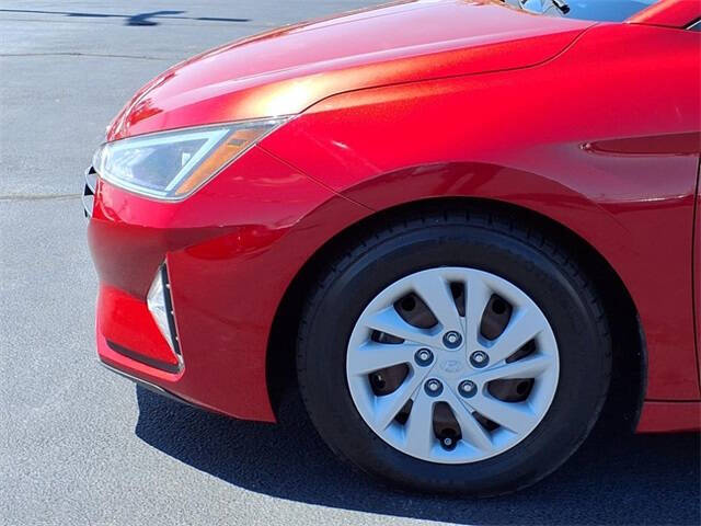 2019 Hyundai Elantra