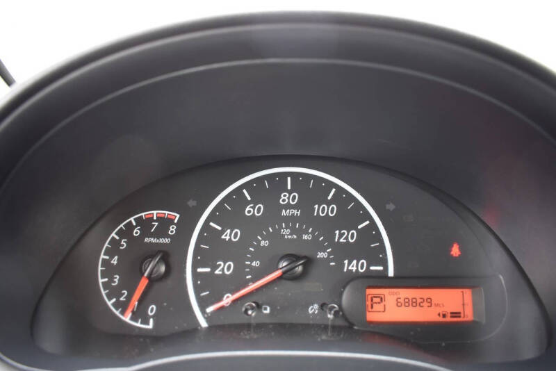 2016 Nissan Versa 1.6 S Plus