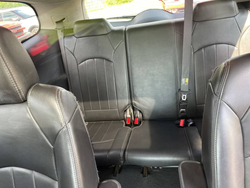 2017 Buick Enclave Leather