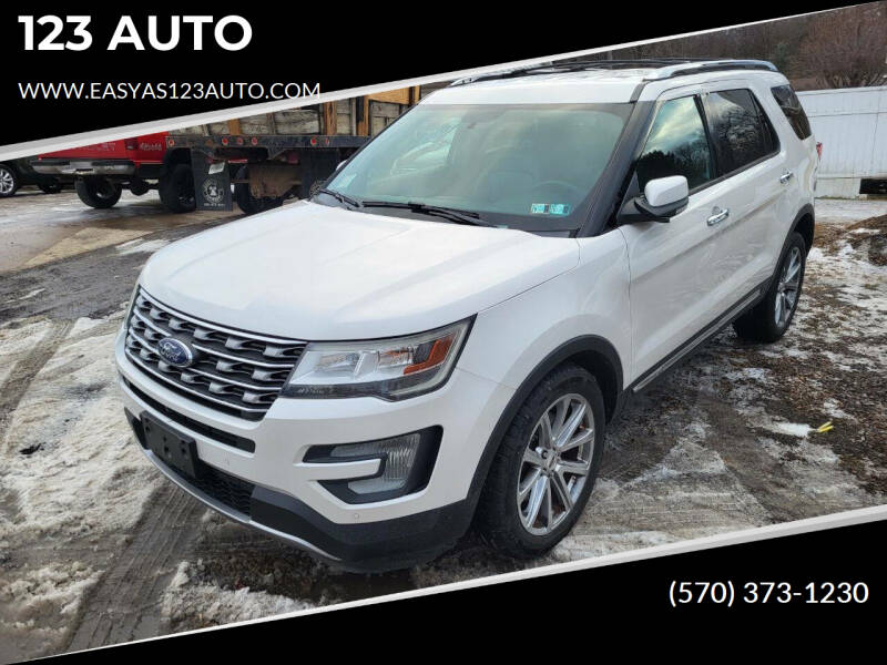 2017 Ford Explorer Limited's photo