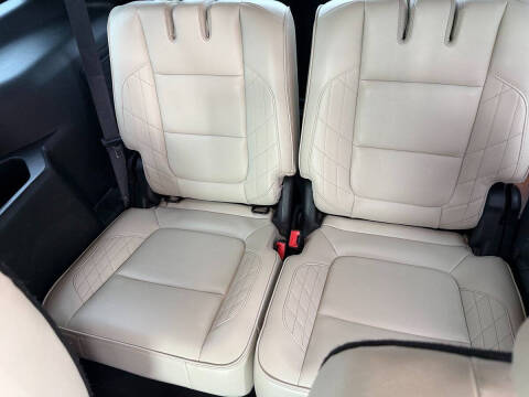 2018 Ford Explorer Platinum