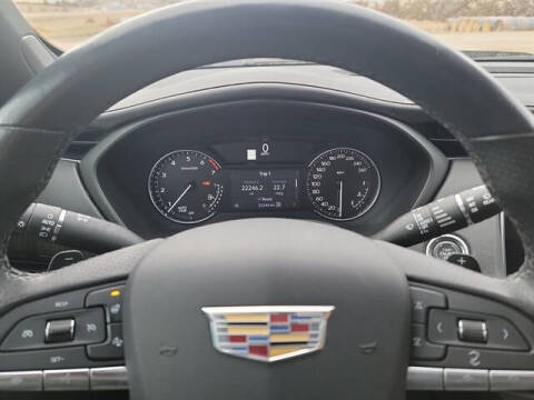 2023 Cadillac XT4 Sport