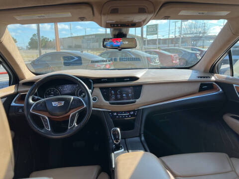 2017 Cadillac XT5 Platinum