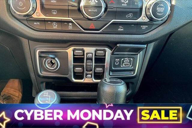 2024 Jeep Gladiator NightHawk