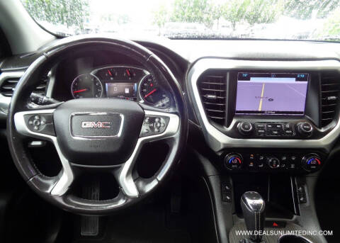 2019 GMC Acadia SLT-1