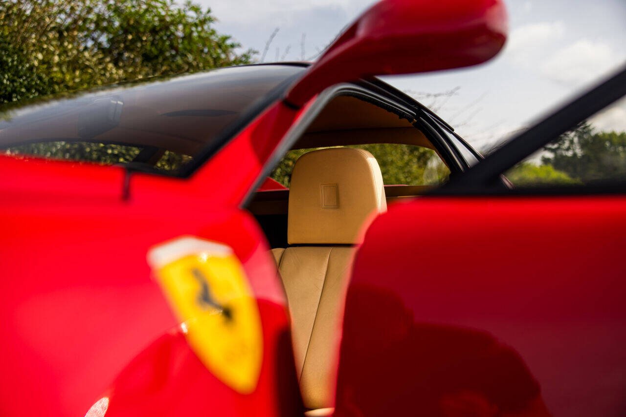1985 Ferrari Testarossa 19