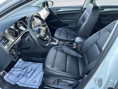 2019 Volkswagen Golf Alltrack