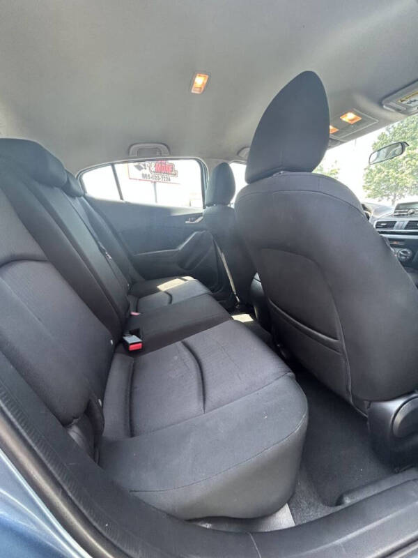 2014 Mazda MAZDA3 i Sport