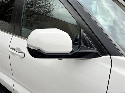 2025 Toyota Sequoia SR5