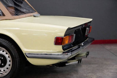1971 Triumph FUEL INJECTED OVERDIVE TR6