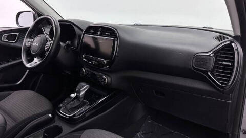 2023 Kia Soul EX
