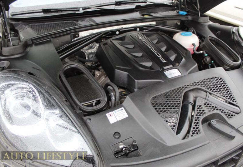 2015 Porsche Macan S