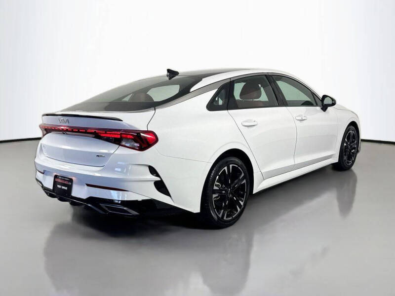 2023 Kia K5