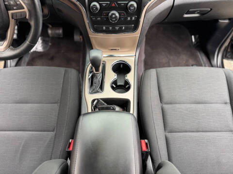 2016 Jeep Grand Cherokee Laredo