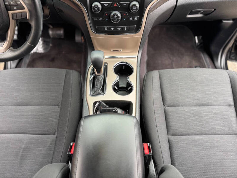 2016 Jeep Grand Cherokee Laredo