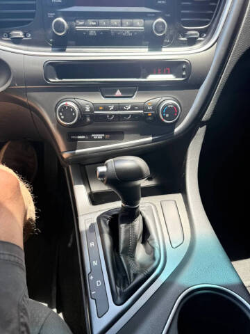 2015 Kia Optima LX